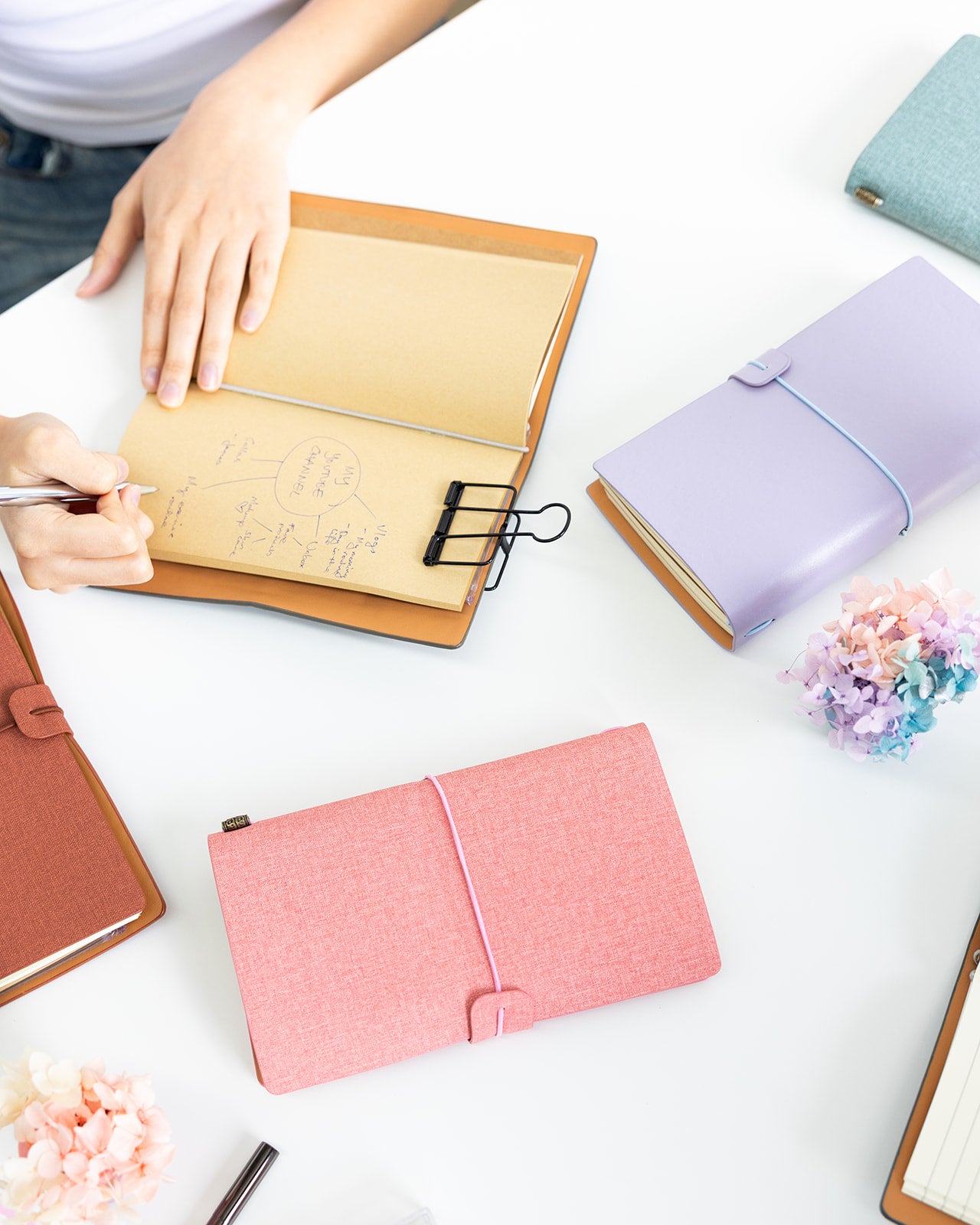 6 colours creative journals