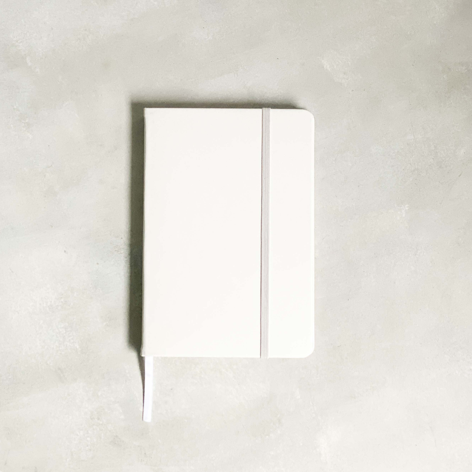 Diagonal Horizon Notebook with pen - [collection_type]