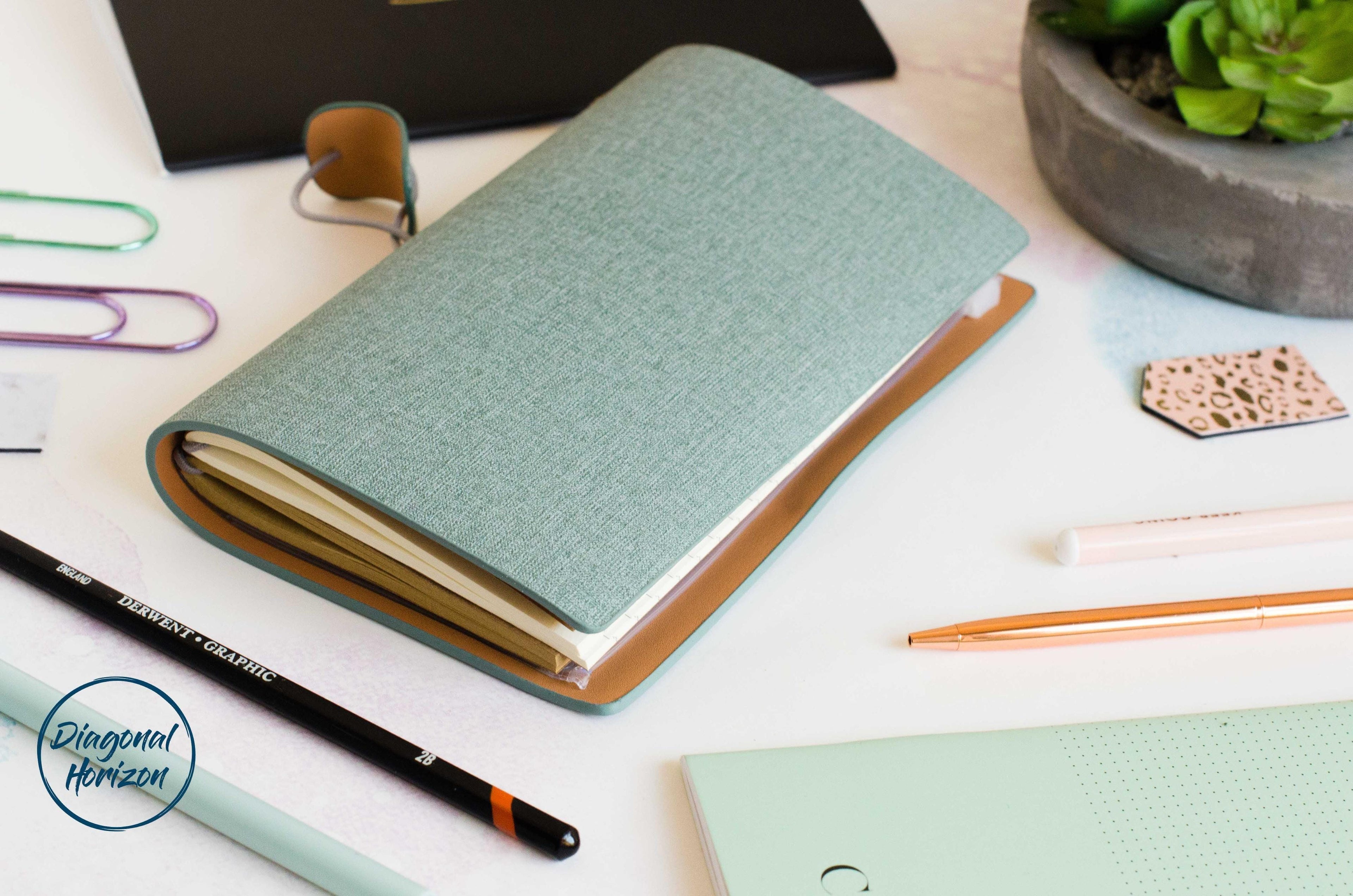 Diagonal Horizon Creative Diverse Journal - Mint - [collection_type]