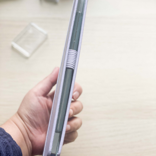 Diagonal Horizon Notebook with pen - [collection_type]