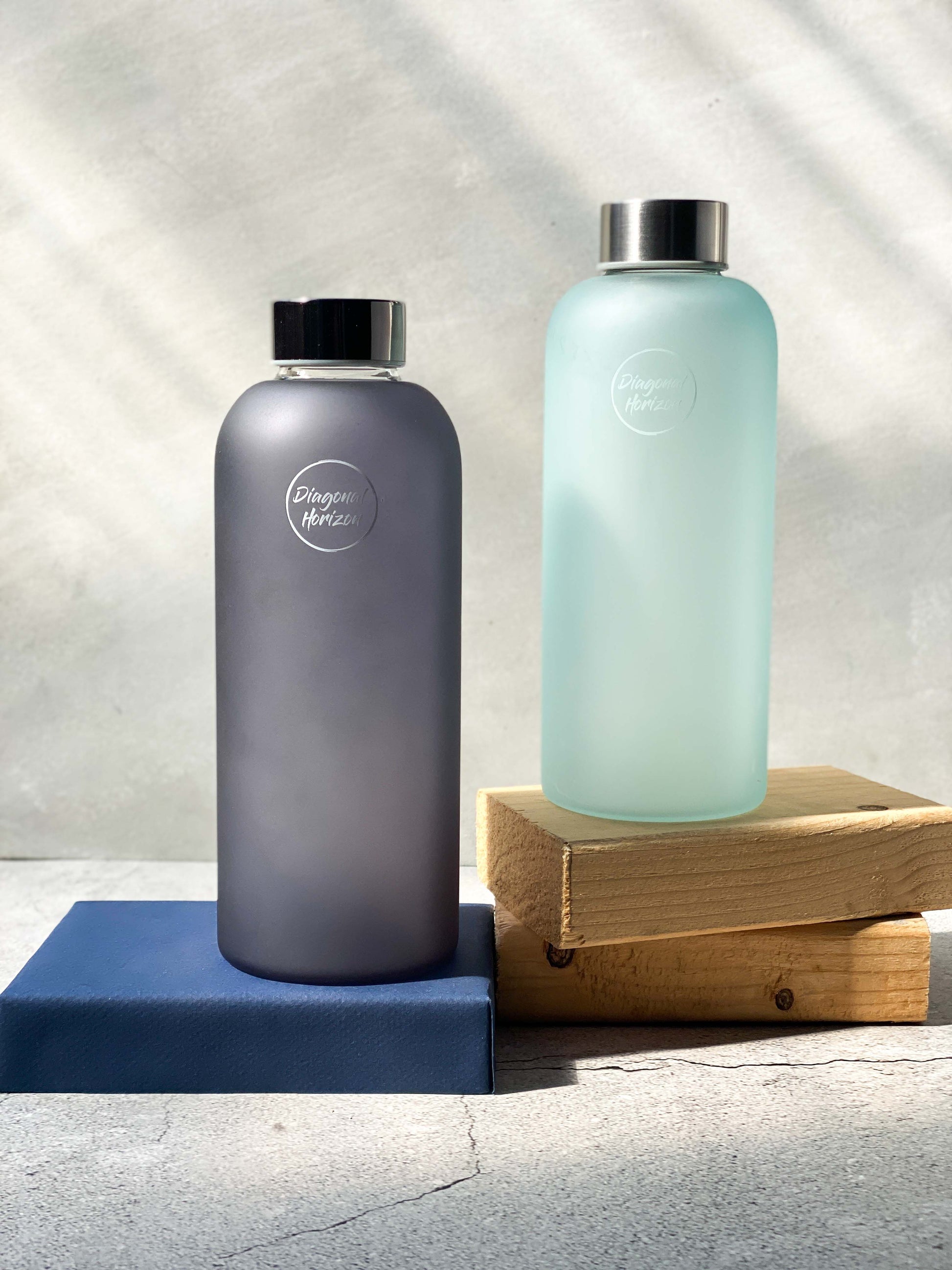 Diagonal Horizon Aquamarine (NOT QUITE RIGHT) Glass Water Bottle - [collection_type]